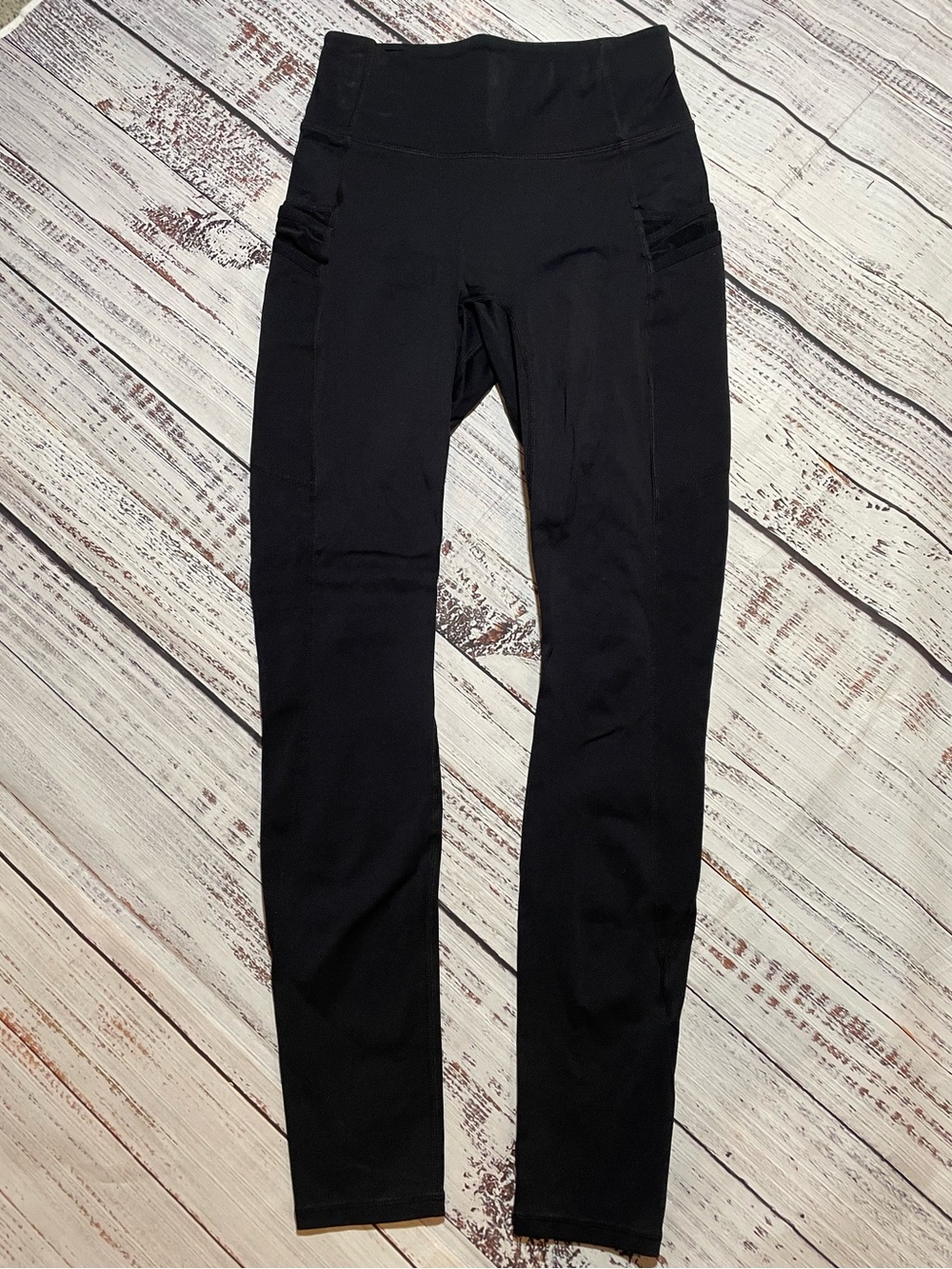 Fabletics Power Motion black high-waisted leggings. Size XS